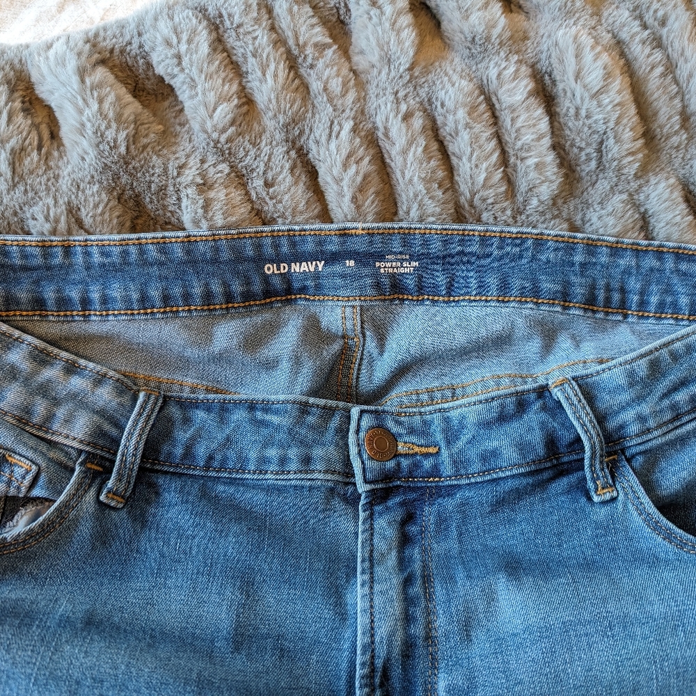 FINAL 🔥 Old Navy Mid-Tone Wash